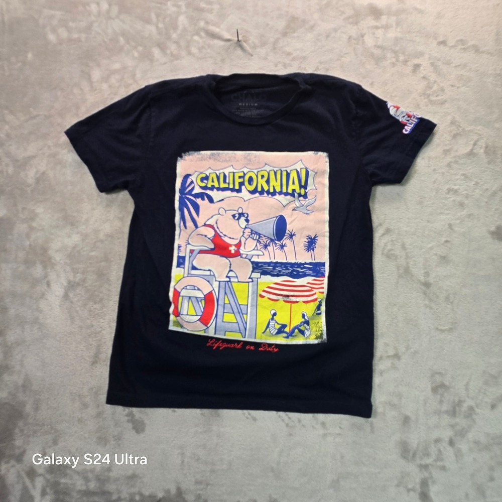 Chalo California Lifeguard Bear Graphic T-Shirt Navy Blue Mens Medium Retro Tee